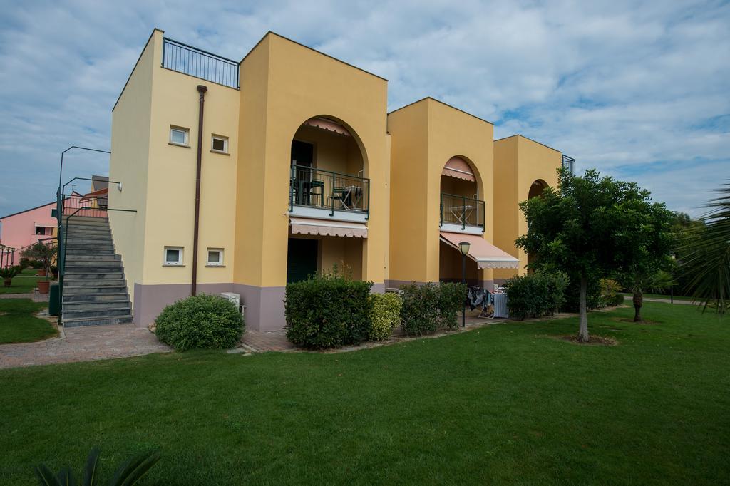 Residence Borgomare Albenga Dış mekan fotoğraf