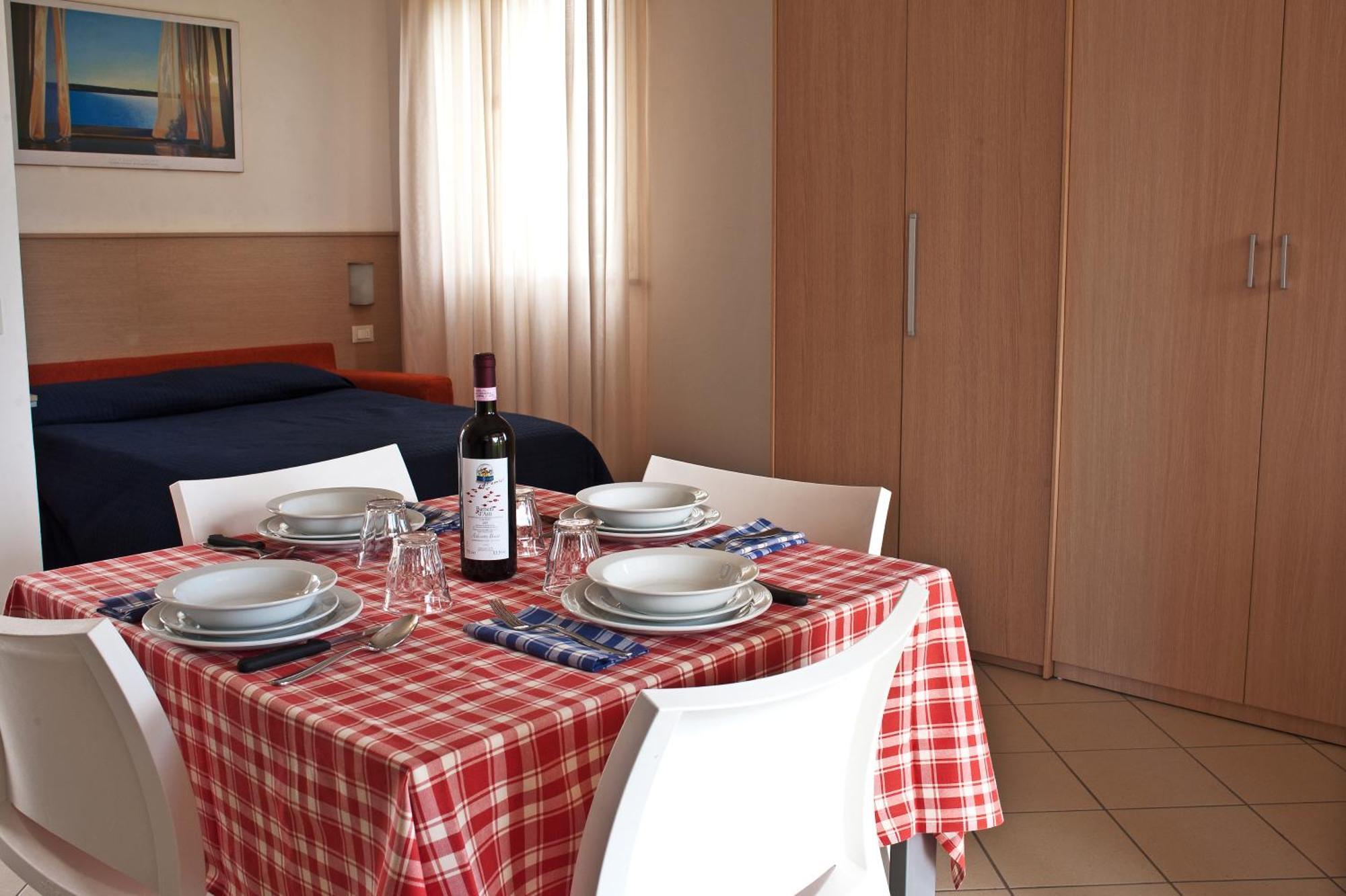 Residence Borgomare Albenga Dış mekan fotoğraf