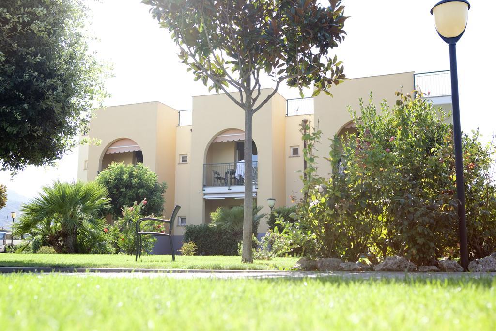 Residence Borgomare Albenga Dış mekan fotoğraf